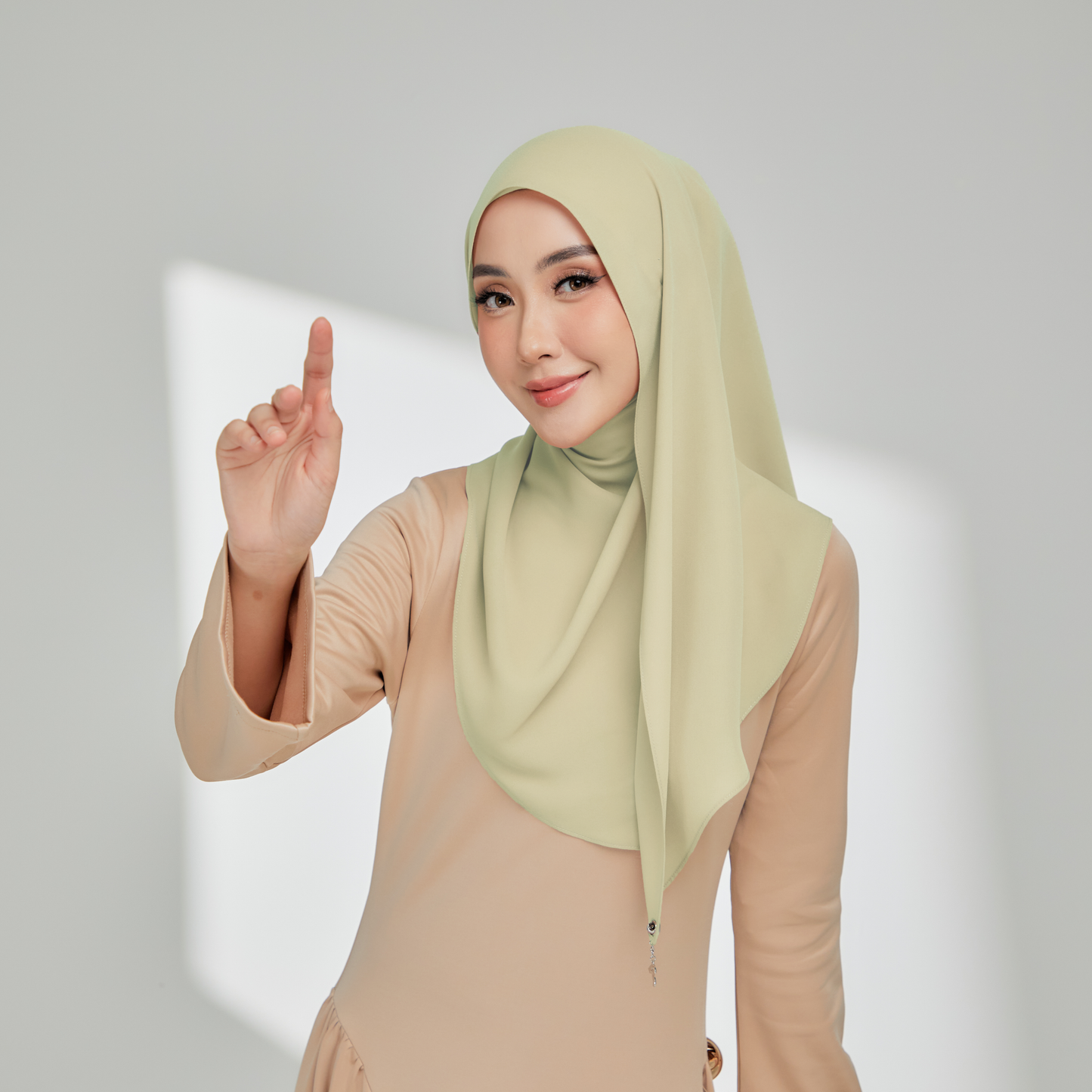 Basic in Mint Sage