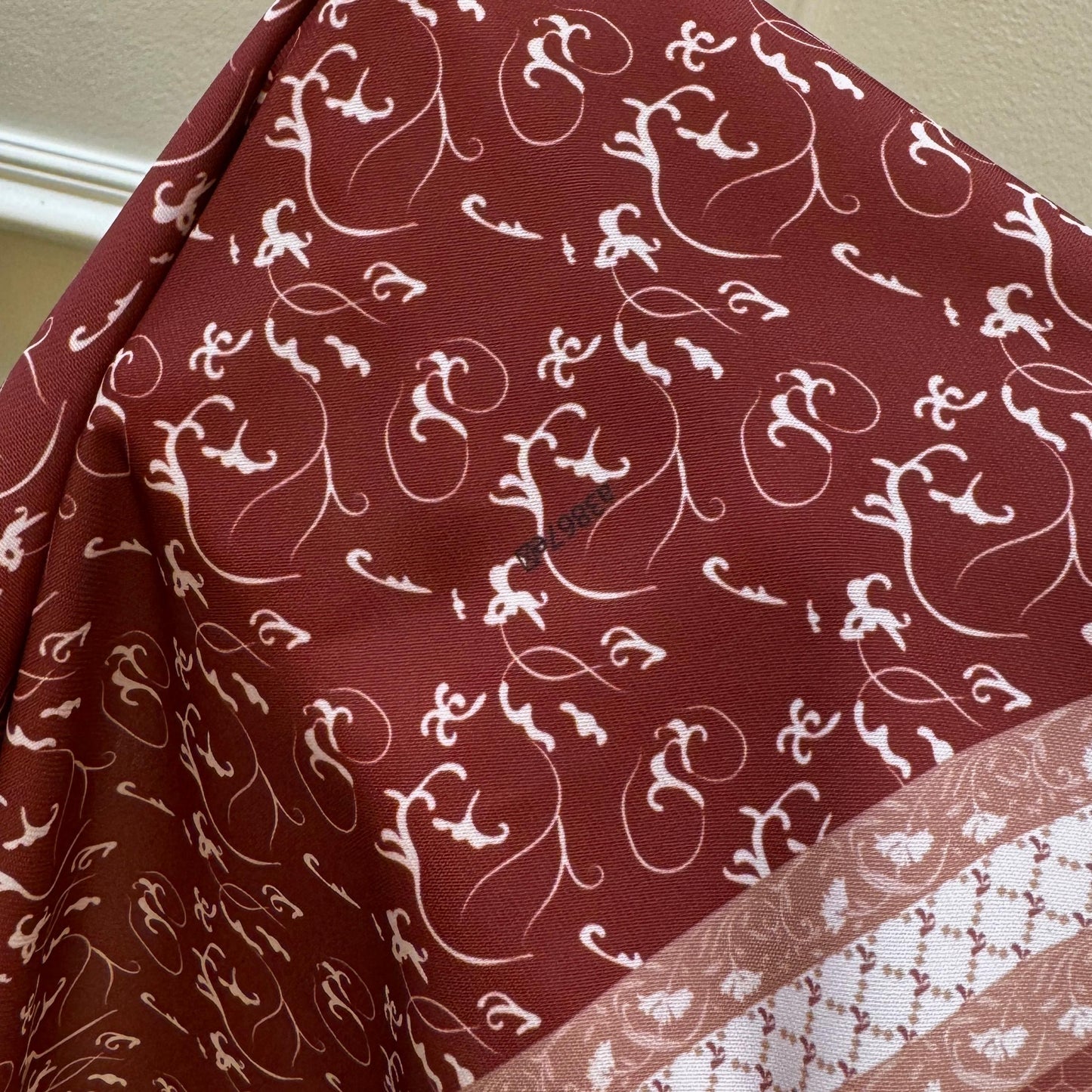 Akar Blush Red (Defect)