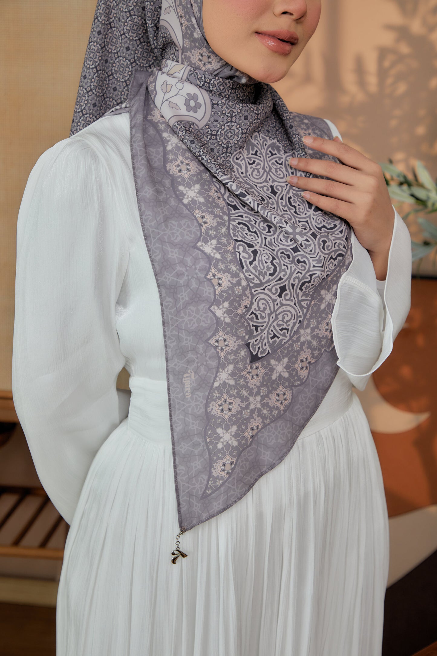 Seri Lavender Grey