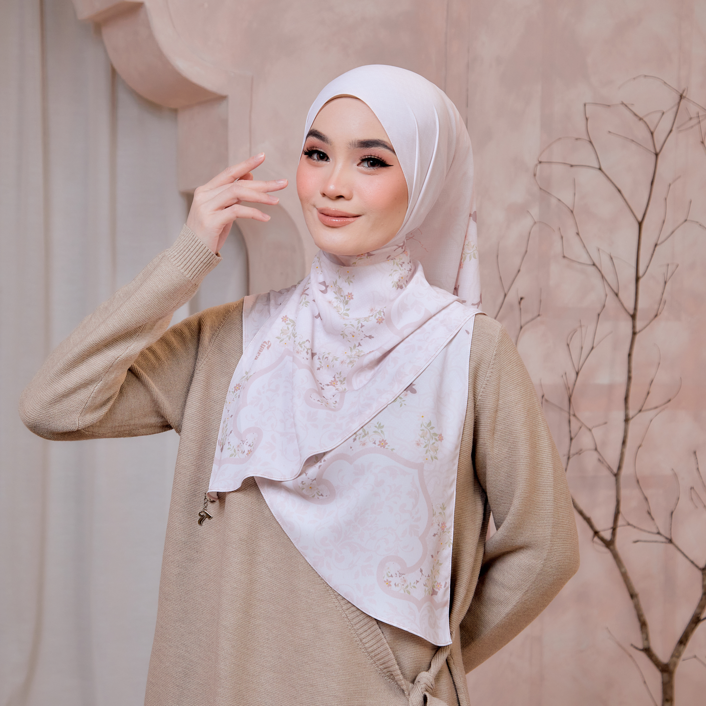Hejra Pink Rose