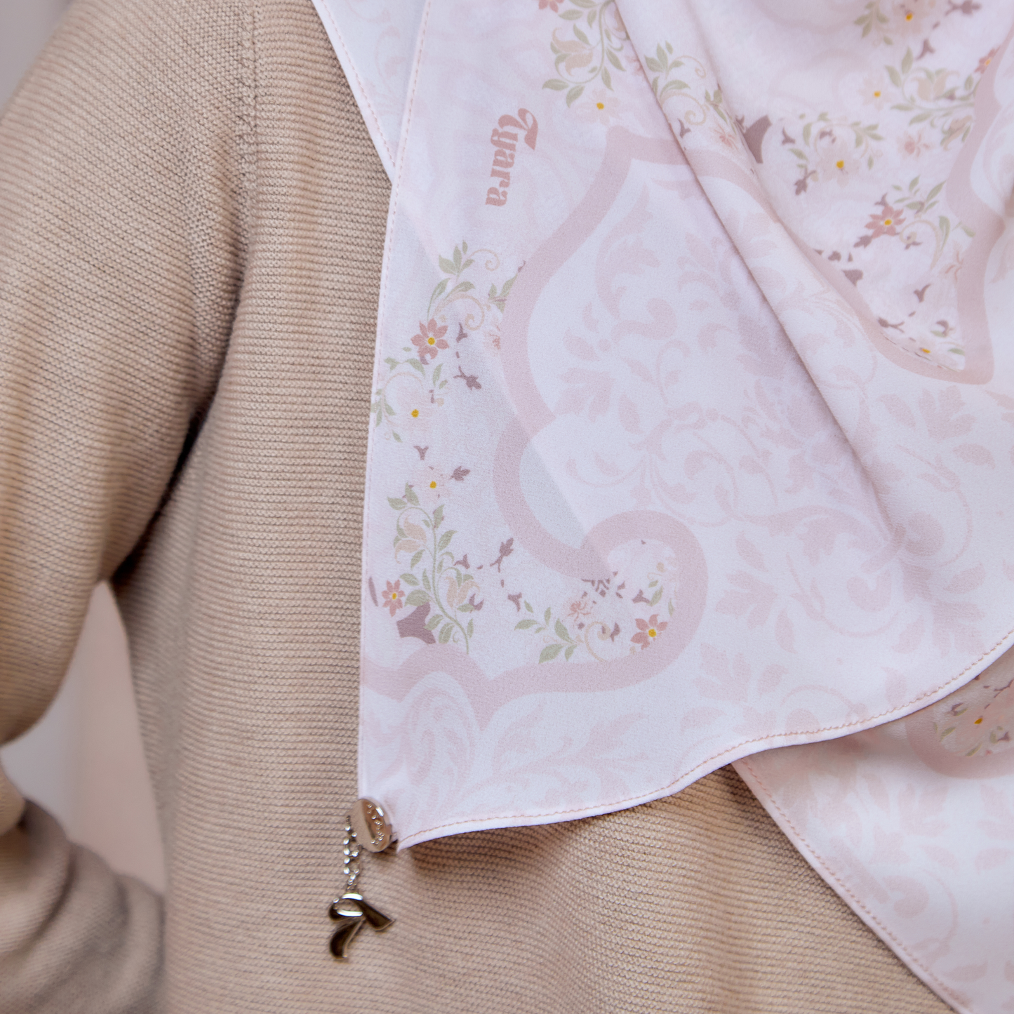 Hejra Pink Rose