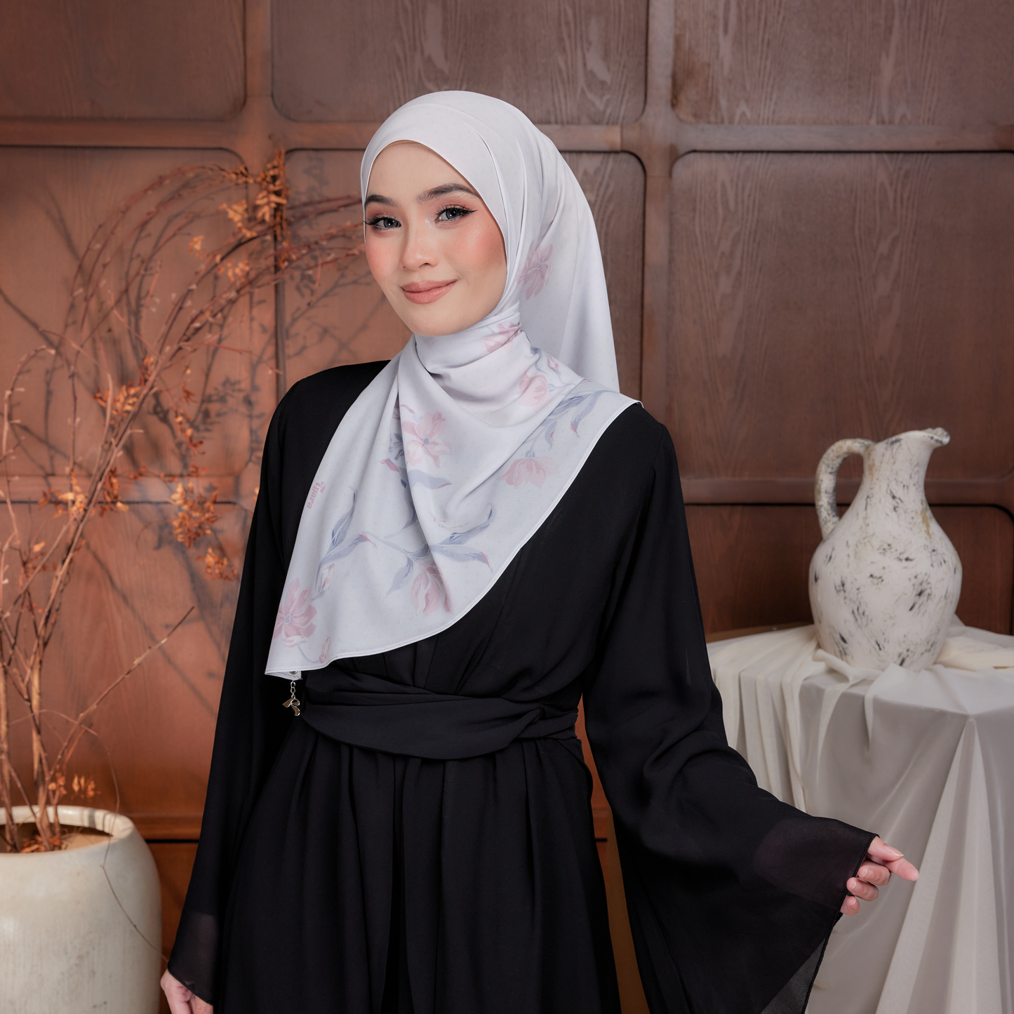 Ratna Sky Cover