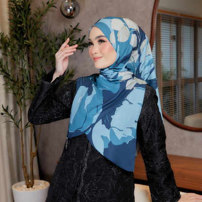 Lestari Alice Blue