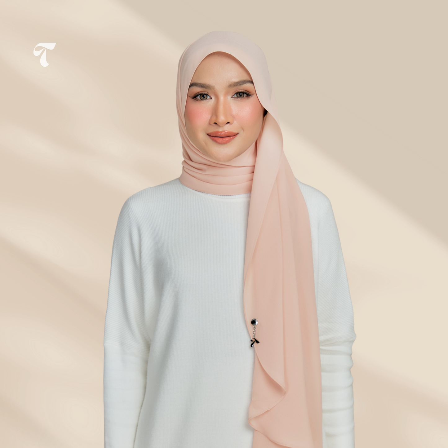 Vera Apricot