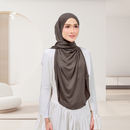 Izy Blackish Brown