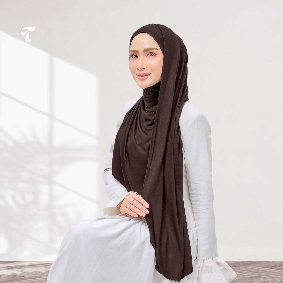 Izy Dark Cocoa (With Inner)
