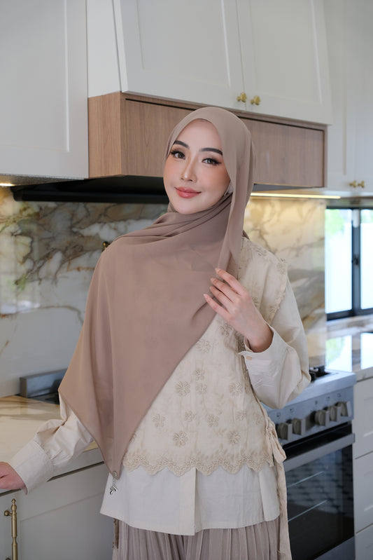Thea Sand