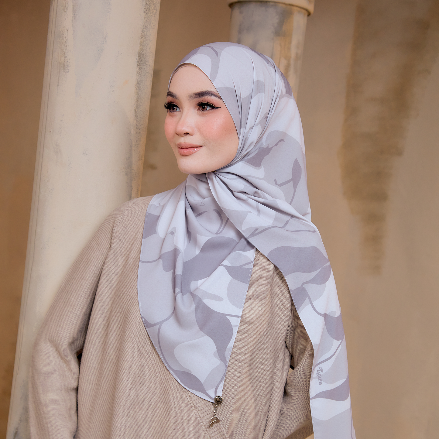 Layca Dusk Grey