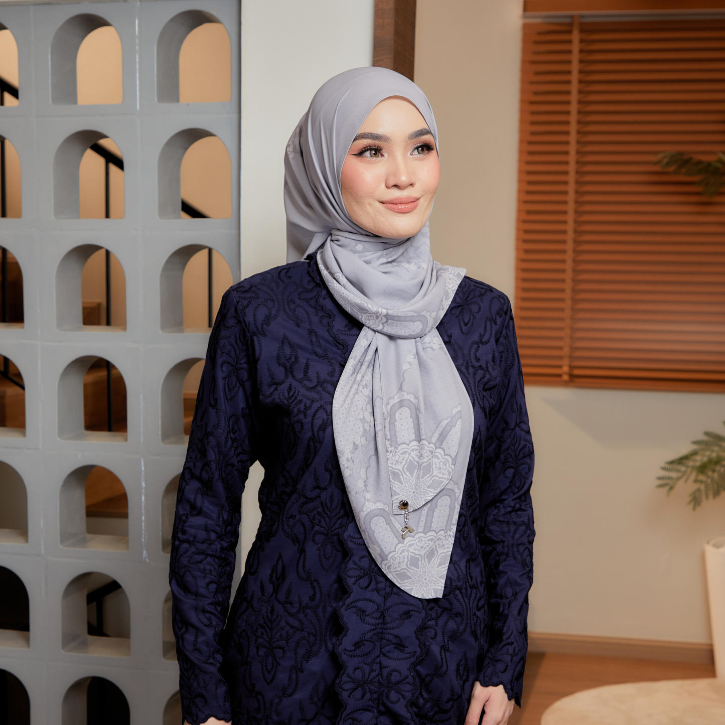 Noor Dusty Grey