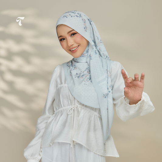 Zahra Frost Blue