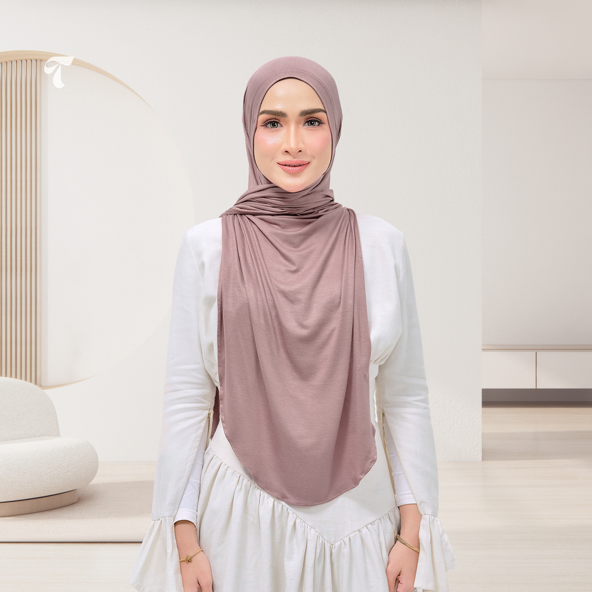 Izy Mauve