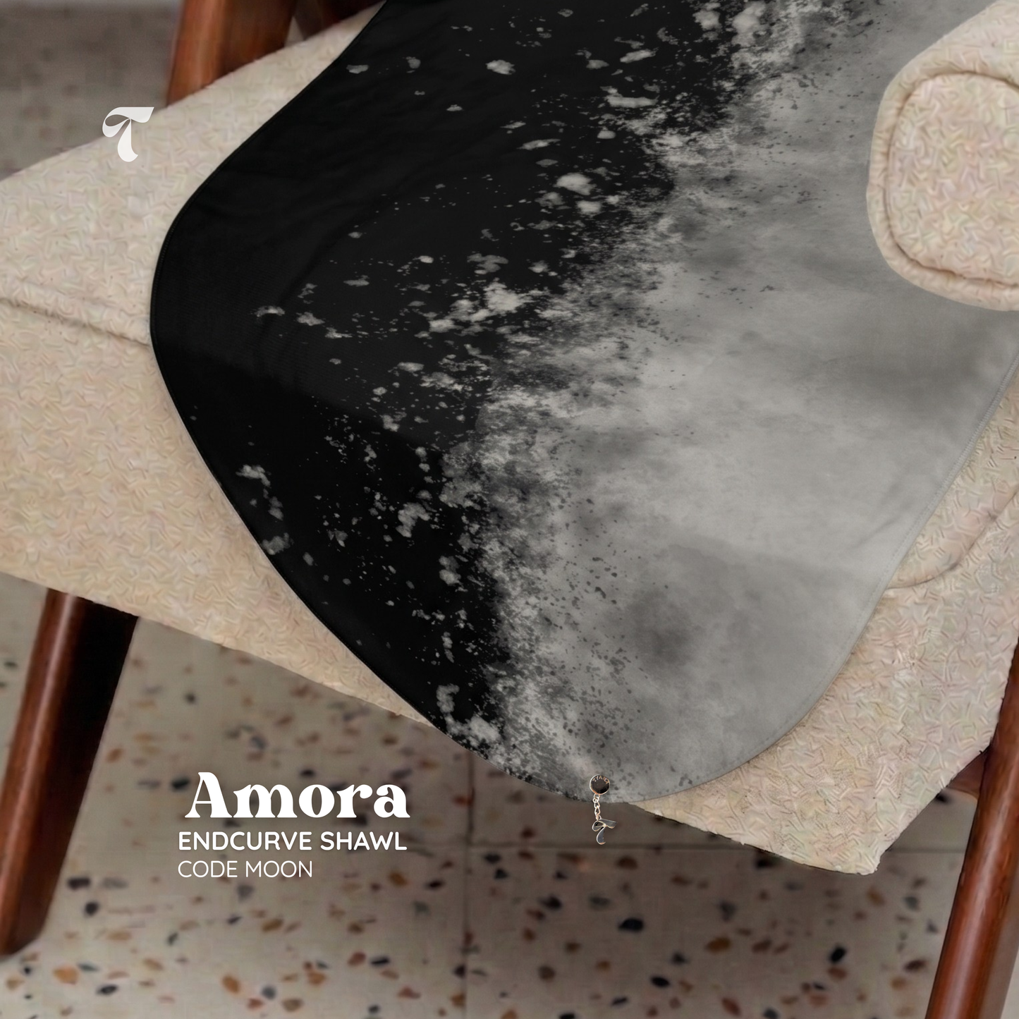 Amora Moon