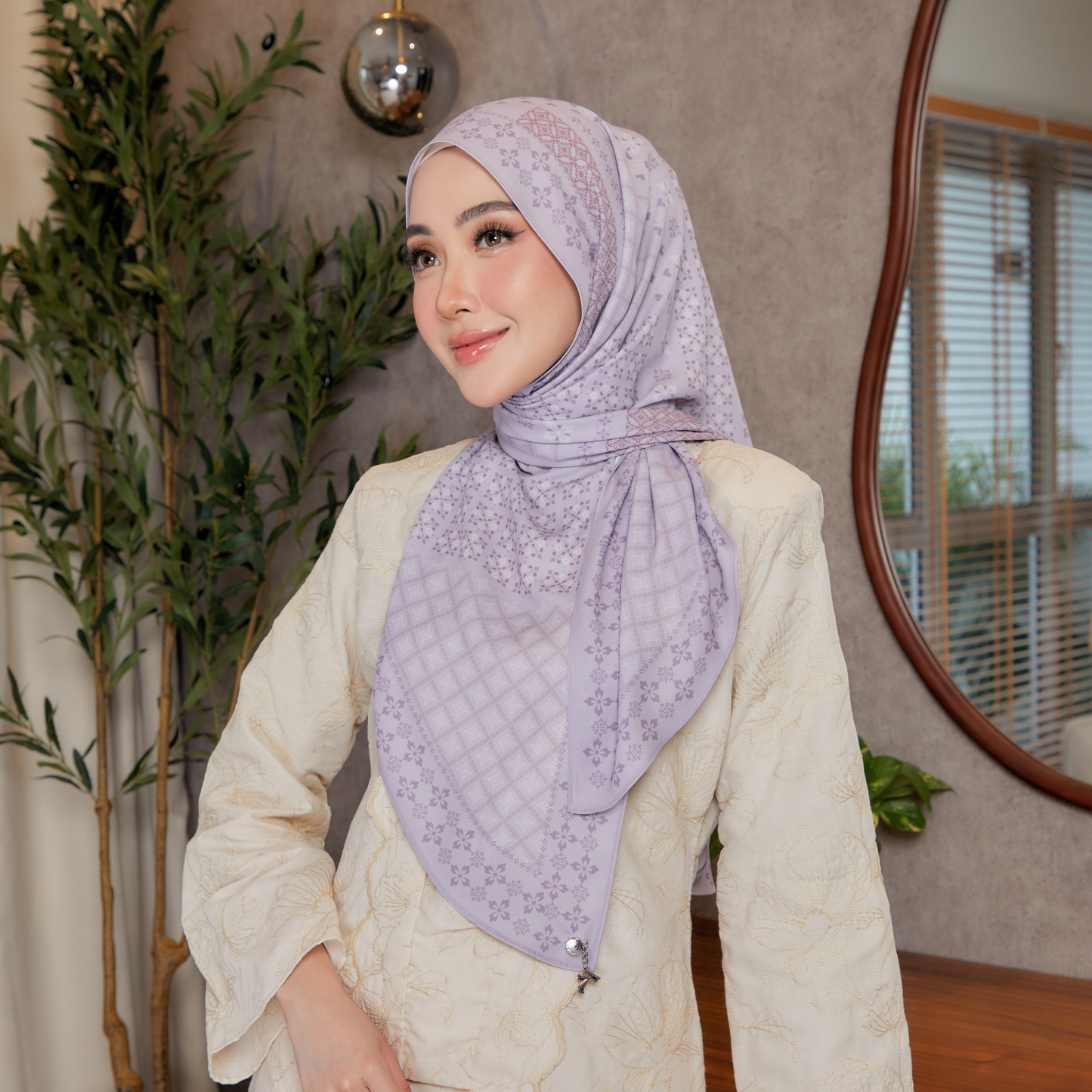 Palas Mystic Purple