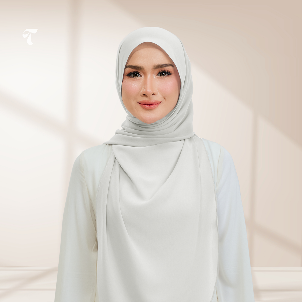 Lyla Offwhite
