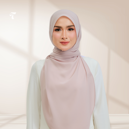 Lyla Pale Pink