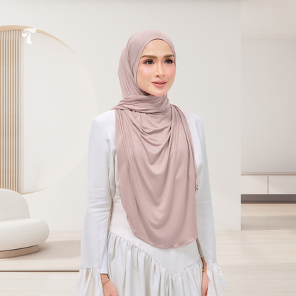 Izy Rose Taupe