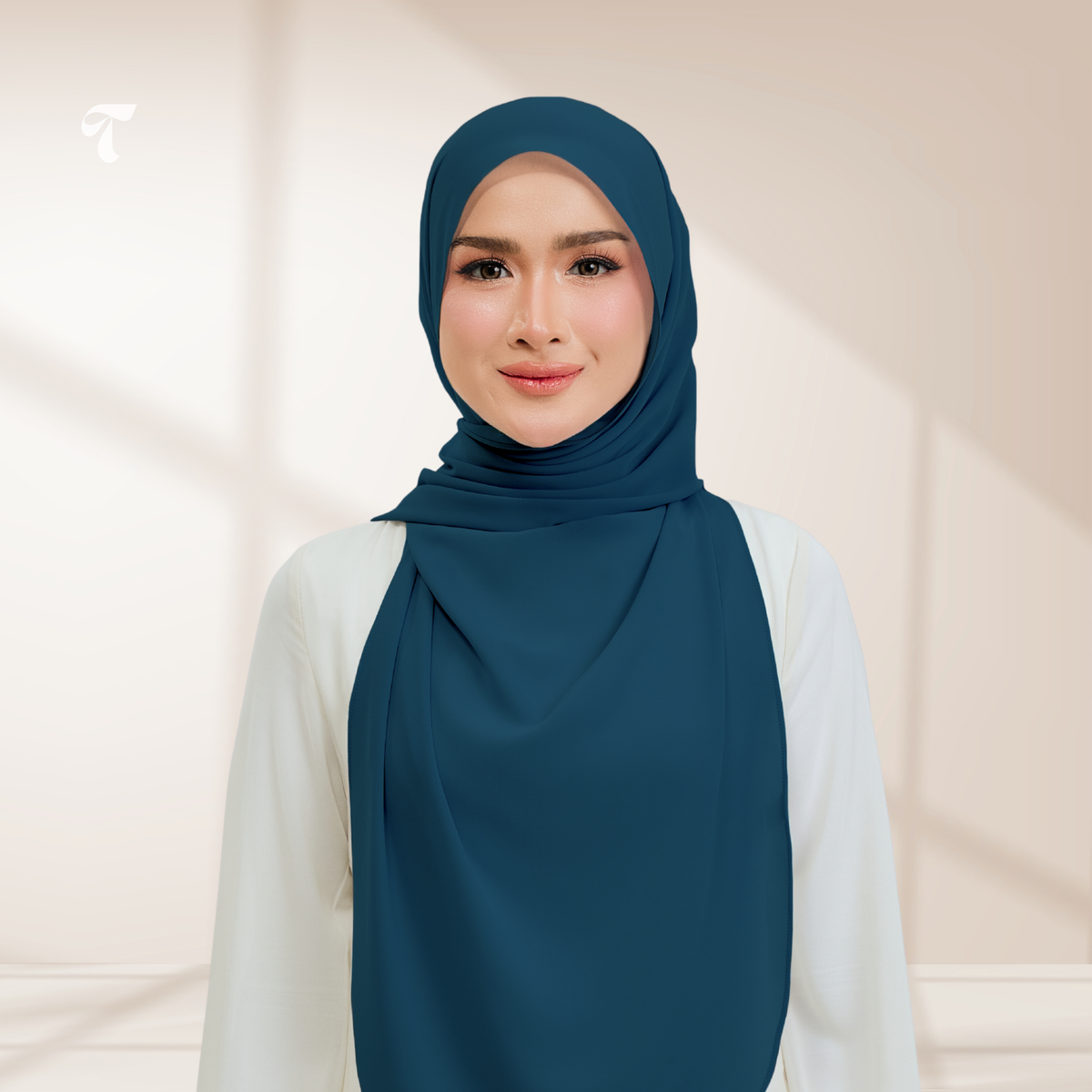 Lyla Teal Blue