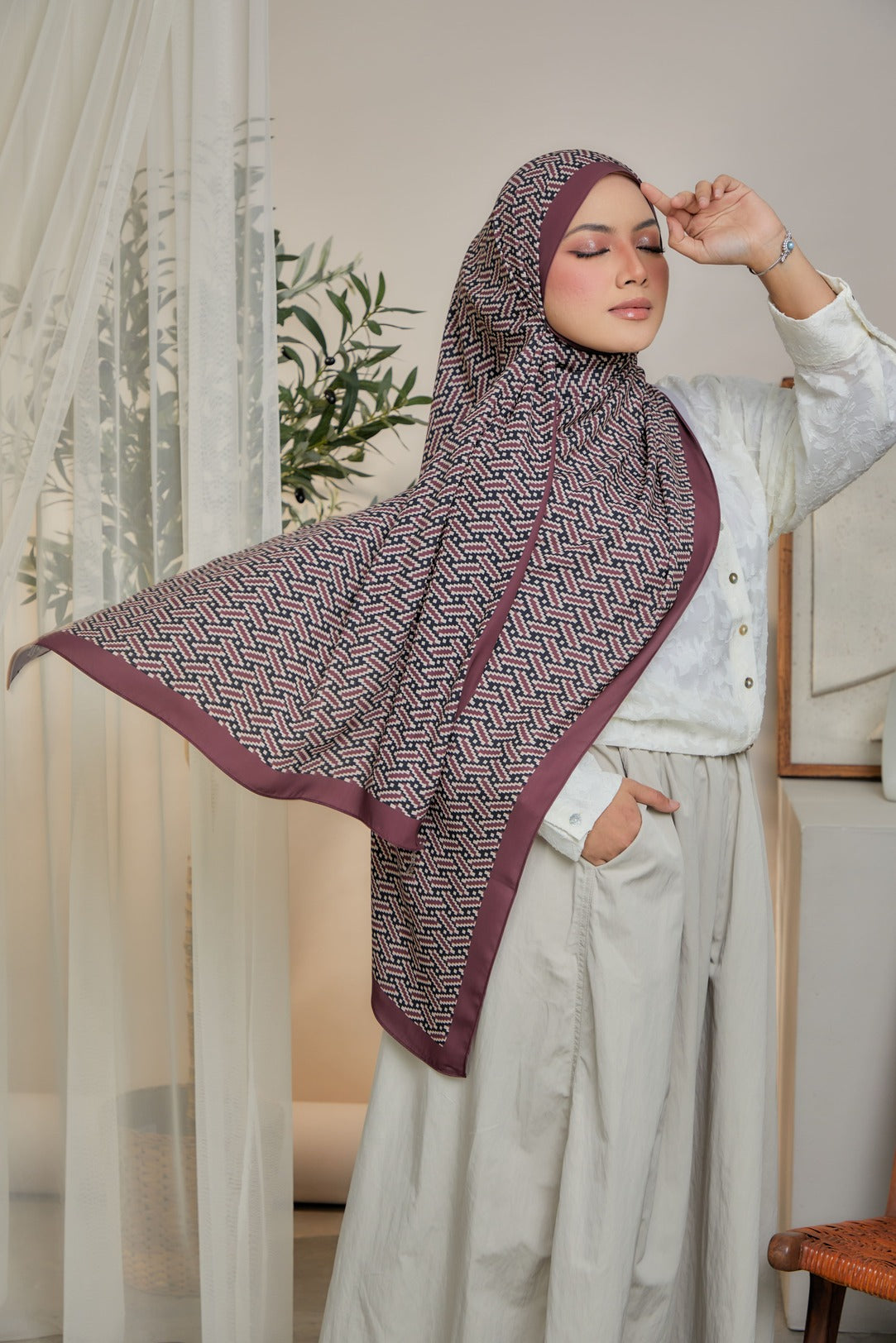 Defect Anyaman Shawl