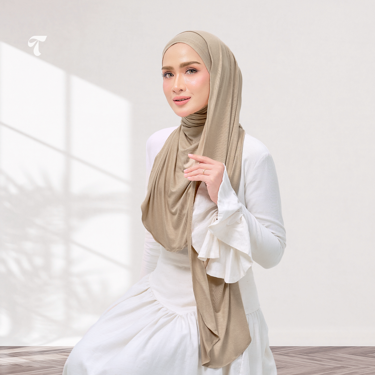 Izy Warm Beige (With Inner)