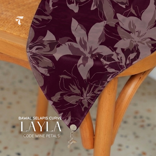 Layla Wine Petals