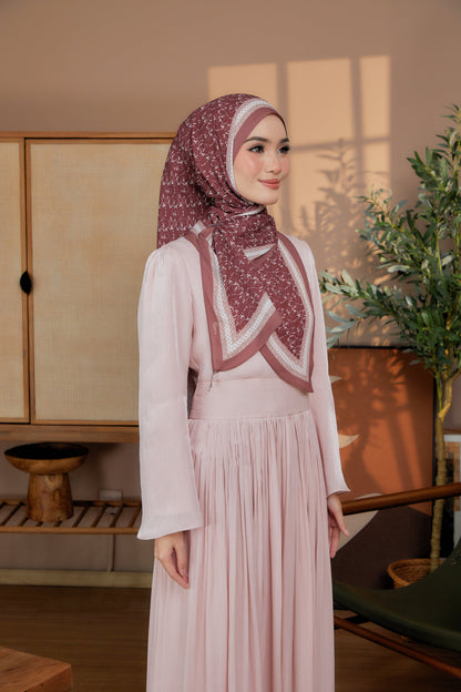 Akar Blush Red (Defect)