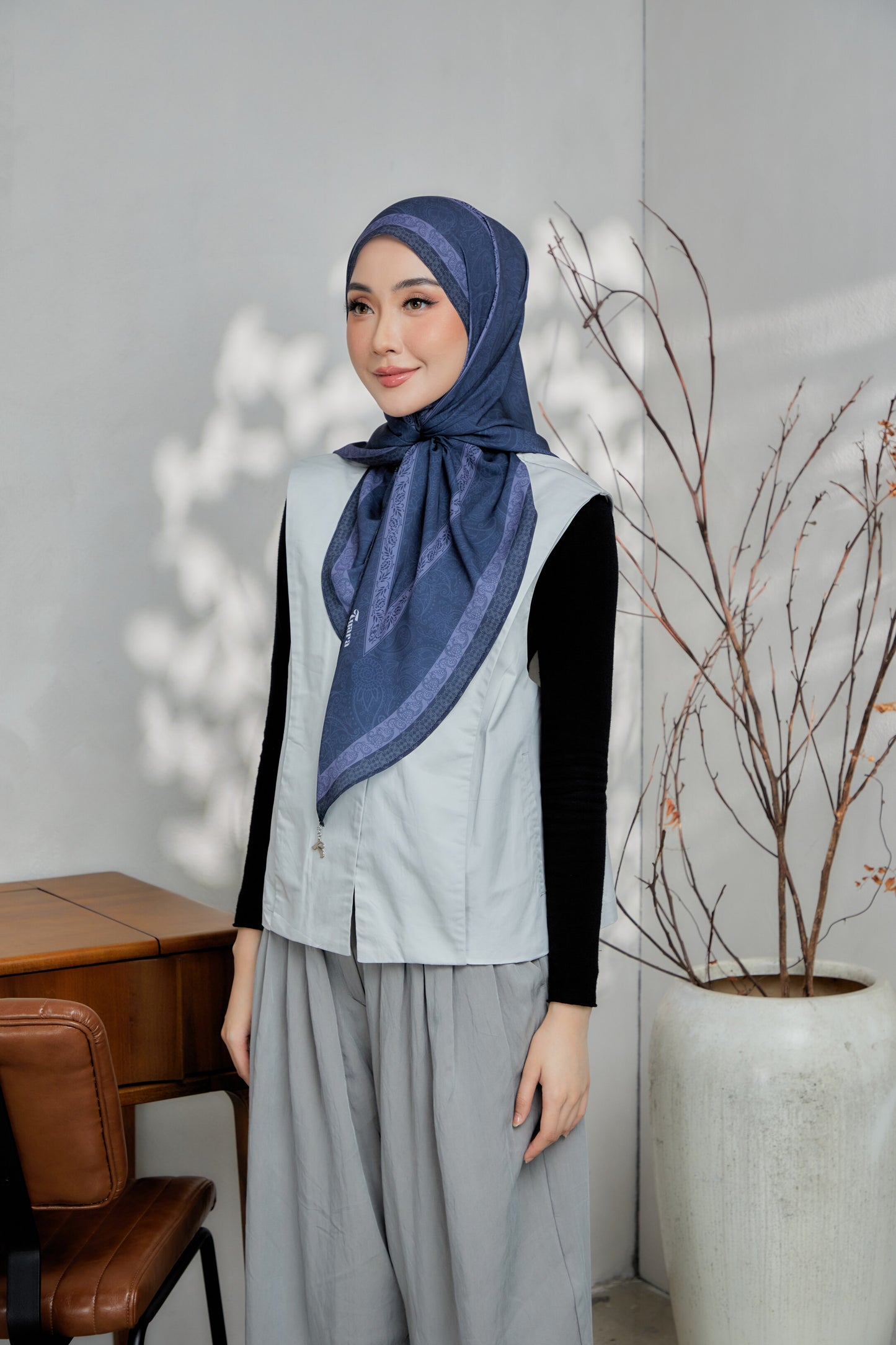 Salwa Pale Blue