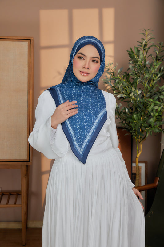 Akar Deep Blue