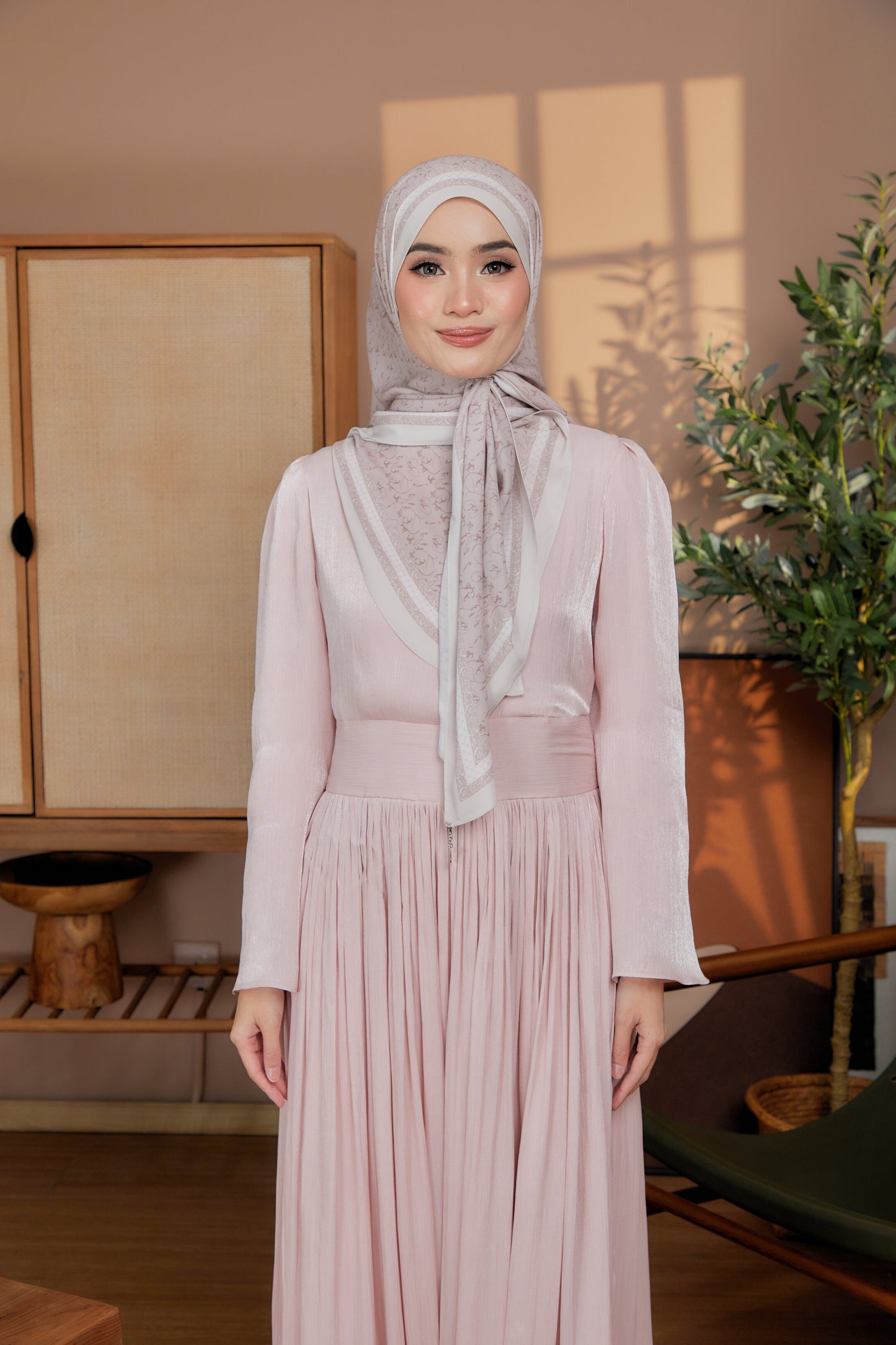 Akar Dusty Pink