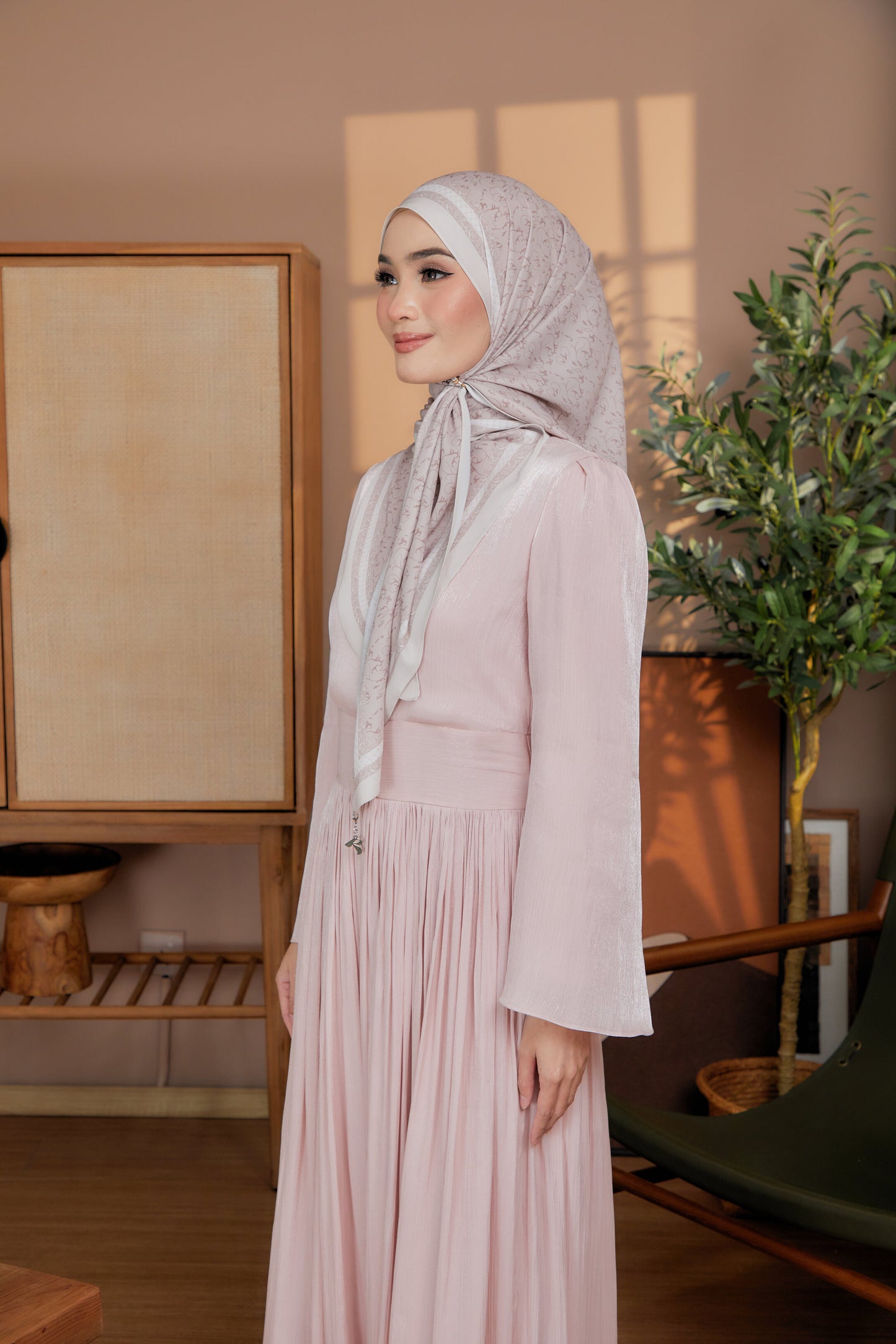 Akar Dusty Pink