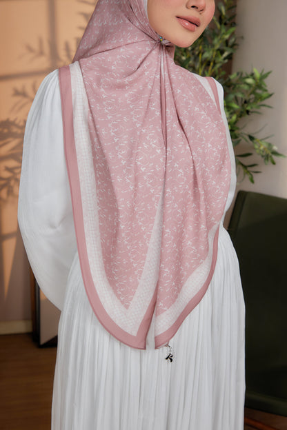 Akar Rose
